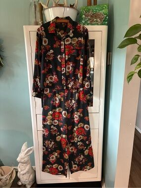 Nasty Gal sz 6 Floral Two-Piece Set with Red & Cream Bouquet Print euc
